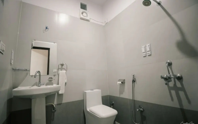 Hotel Paramount Udaipur