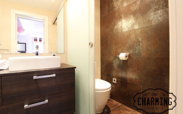 Charming Exclusive La Latina