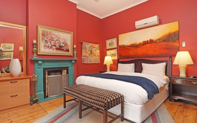40 Winks Luxury Guest House