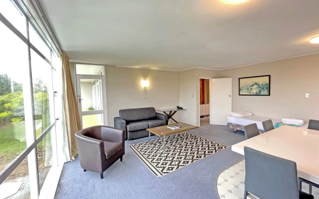 Mount Eden Motel