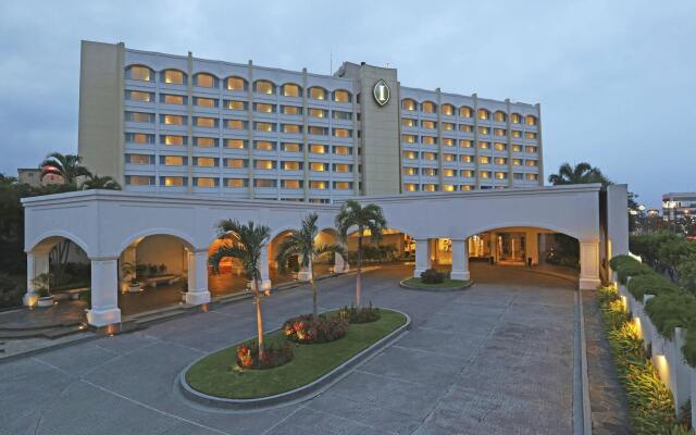 Real InterContinental San Salvador at Metrocentro Mall by IHG