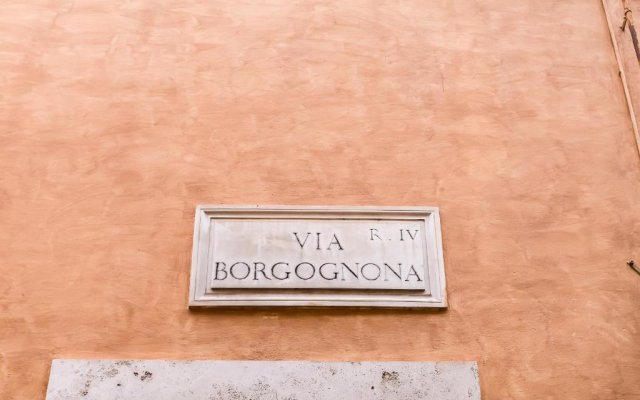 Borgognona luxury apartment