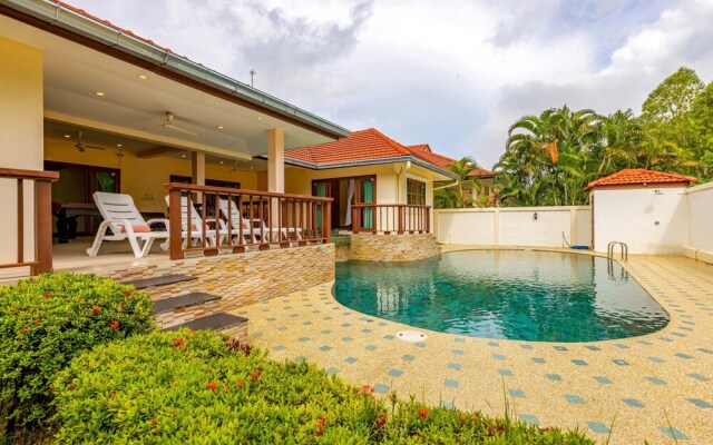 3 BR Pool Villa in Great Location CV3