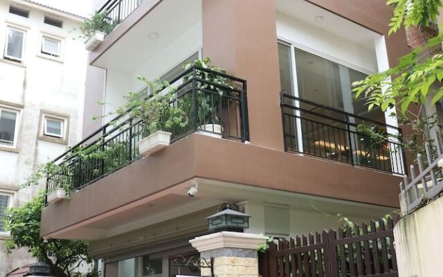 Hanoi Sunflower Westlake Homestay