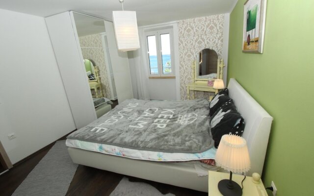 El Corsaro 2 One-bedroom Apartment With Sea View