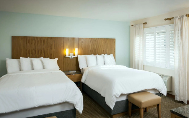 PB Surf Beachside Inn