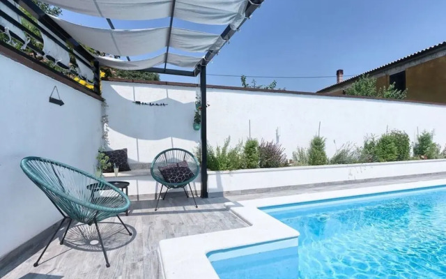 Villa Barbara Comfortable Holiday Residence