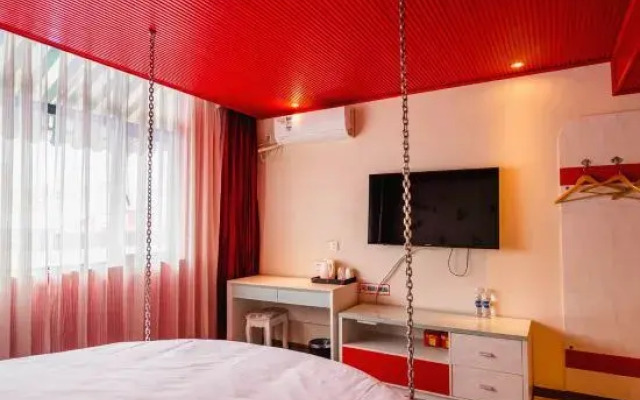 Yixian Sunshine Travel Inn (Xinxiang Hongmen University Town Branch)