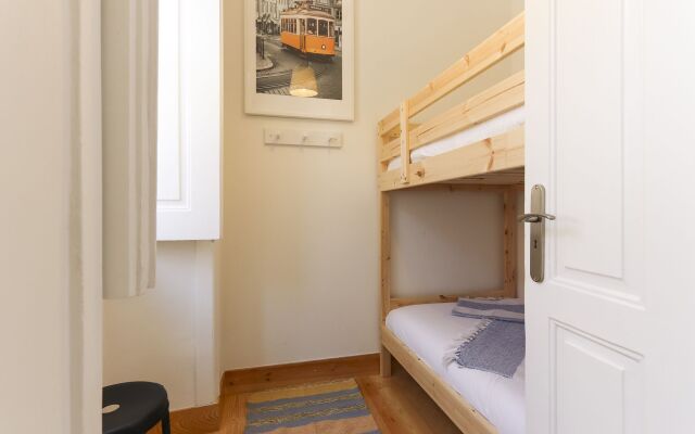 Bairro Alto Bright by Homing