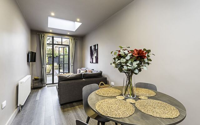 Stunning 5 Bed House in Willesden Green!