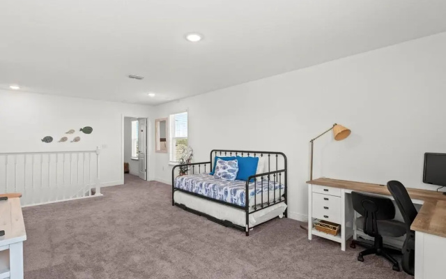 Turtle Paradisena by Distinctive Beach Rentals