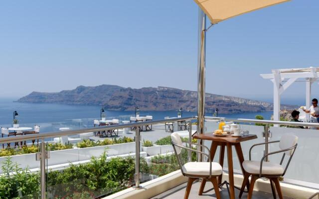 Enalion White Suites Oia