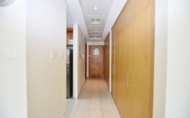 Eddie - Comfortable spacious Studio
