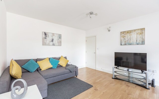 Gyllingeham Suite - Captivating 2BR in Gillingham