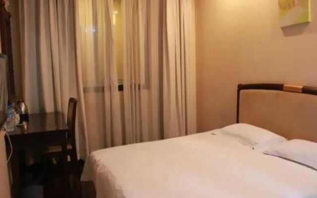 Green Tree Hotel