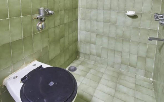 OYO Rooms Juhu Chowpatty