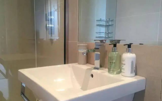 15Glasgow Bed & Breakfast