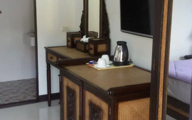 Ao Thai Bang sare Resort 2