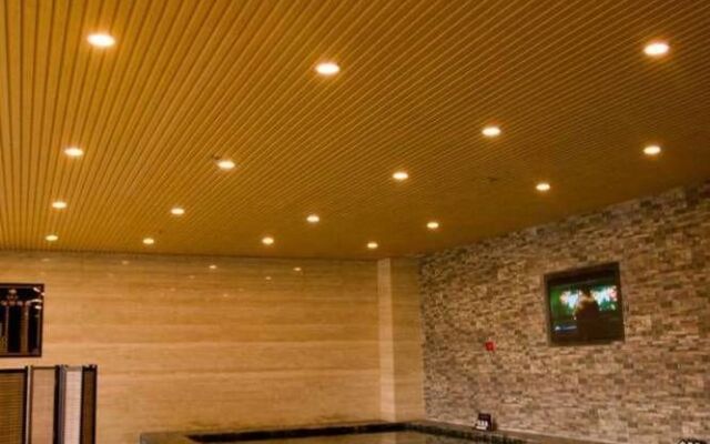 Gold Time Hotel