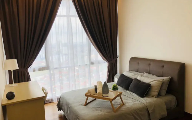 Paragon Suite by Homestay JB