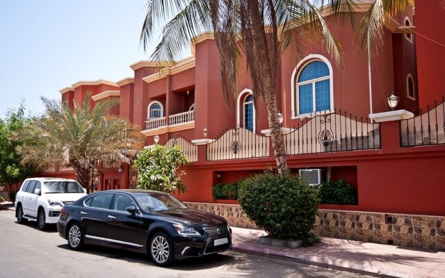 Royal In Villas