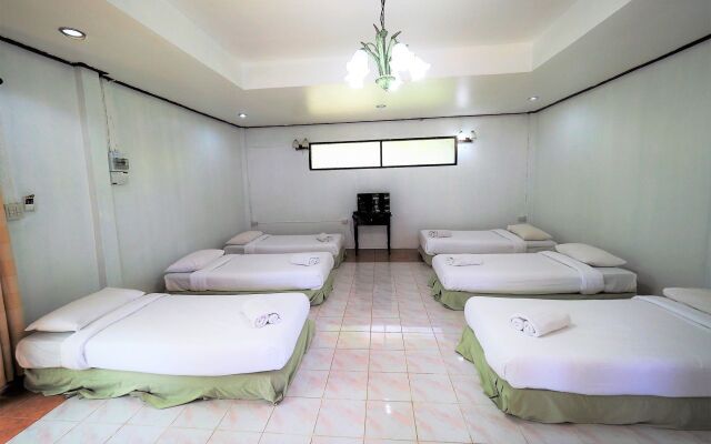 Khaothone River View Resort