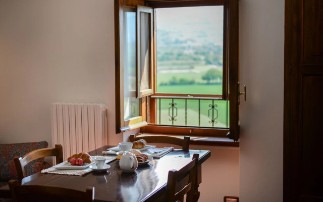 Turquoise Apt City Center