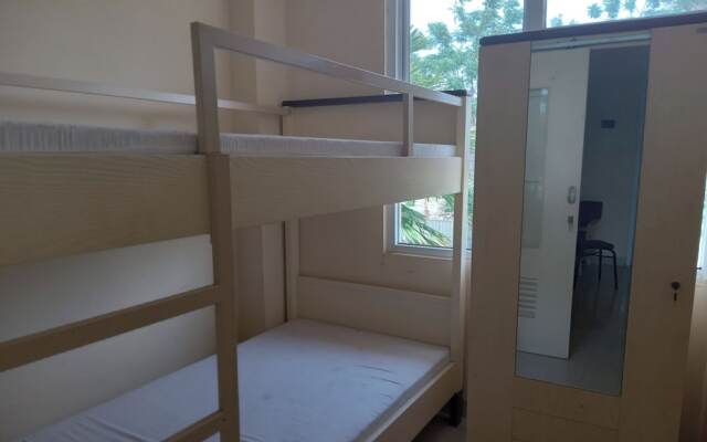 OYO 93927 Apartemen Gateway Pasteur By Taufan