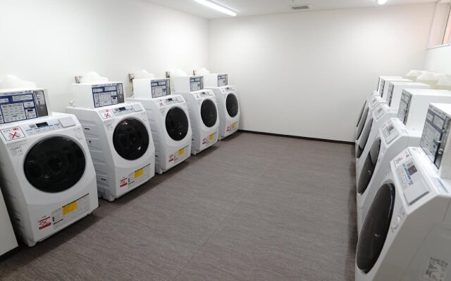 Hot Cross Point SANTA MONICA