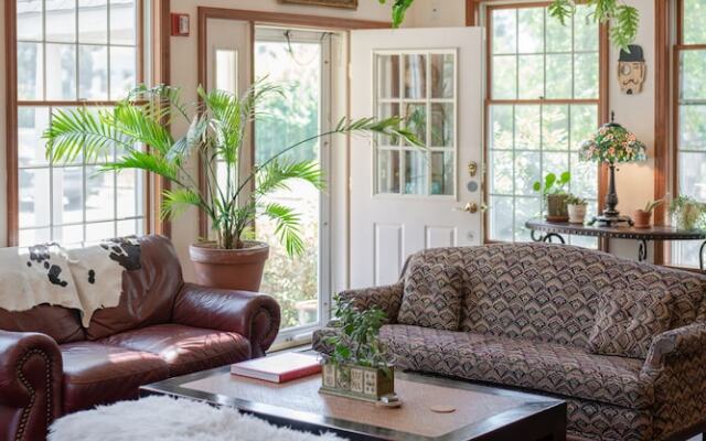 The Rugosa Guest House