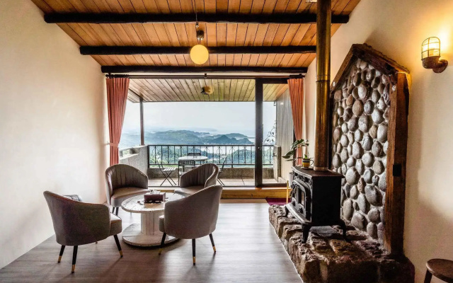 Sunnyroom