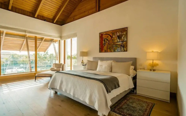 Dreamy 4BR Villa in Cap Cana s Marina