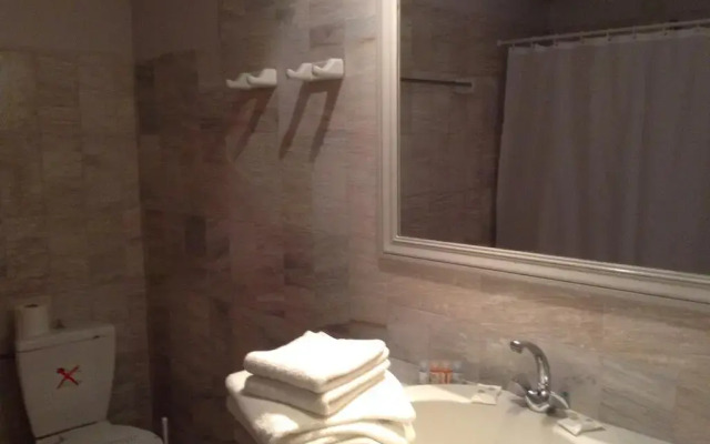 Rosebay Hotel