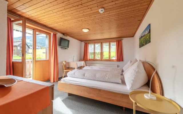 Gade Lodge