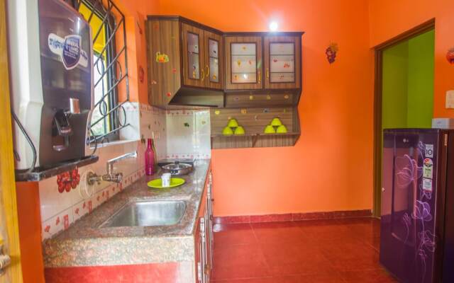 OYO 18261 Home Beachside 2BHK Utorda Beach
