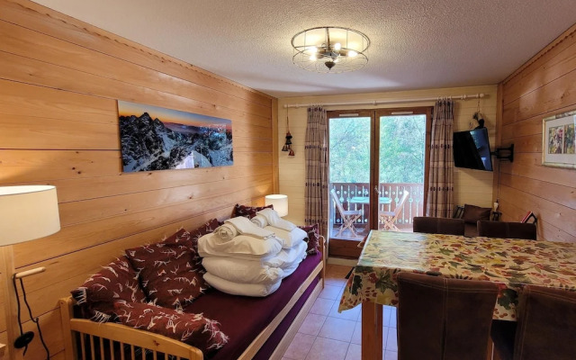 R Sidence Le Ch Teau - D86