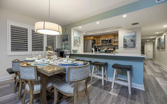 Land's End 4-306 Bay Front - Premier