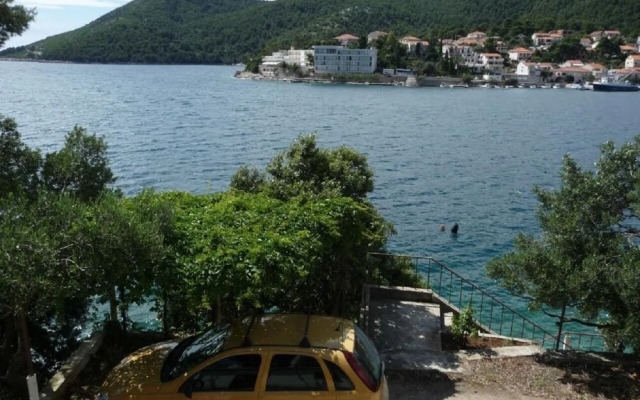 Robert - 5m From the sea - A2