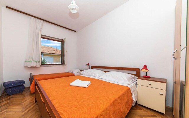Beautiful Apartment in Trogir With Wifi and 2 Bedrooms