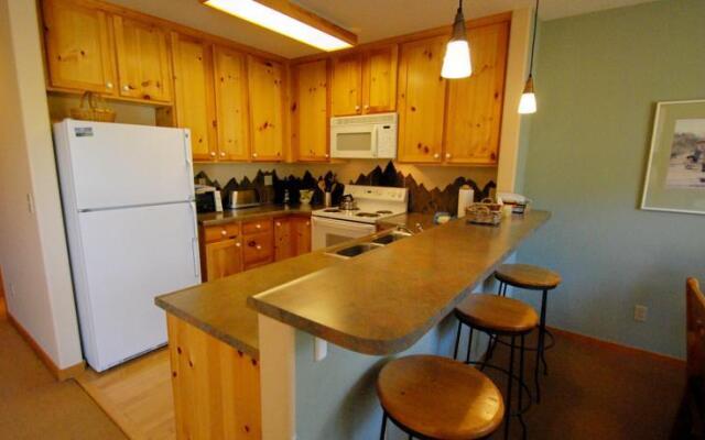 Snake River Village Townhomes