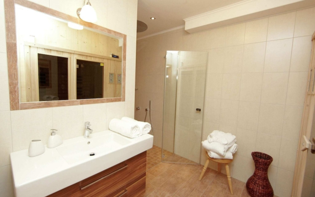 Serene Holiday Home With Infrared Sauna in Salzburg