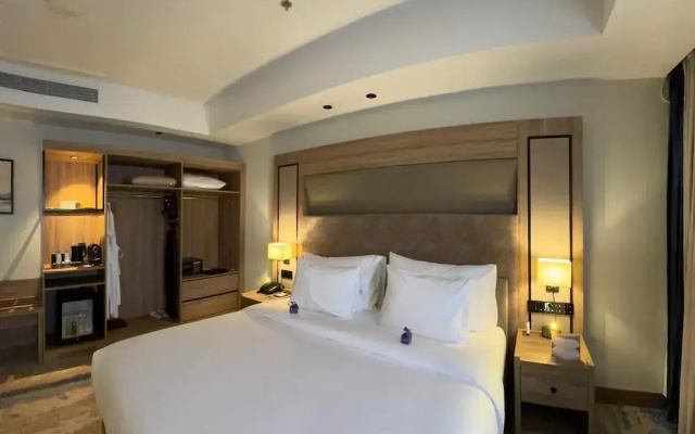 Sea Tower Hotel