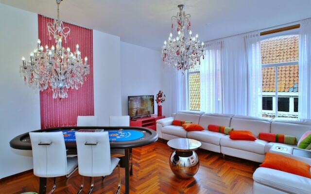 Luxury Apartments Delft - Family Houses