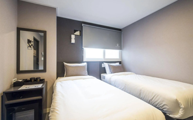 Philstay Myeongdong Metro