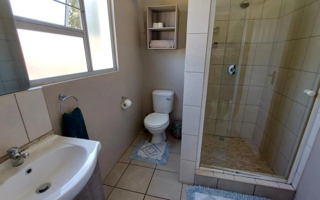 Poolside Guest House