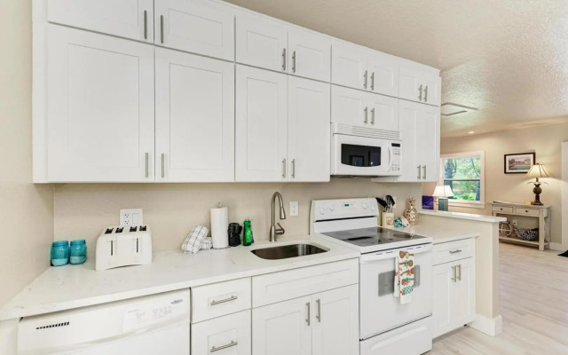 Blue Bayou - 201 - 76th W