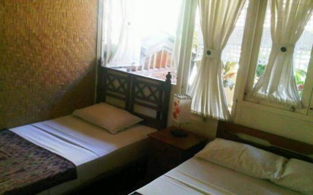 Puri Pandan Restaurant & Bungalows