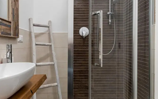 Largo Molina Apartment 1 by Wonderful Italy