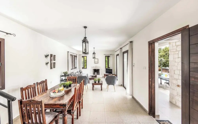 Villa Ay Kyriaki