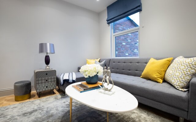 Kings House by Karah Boutiques